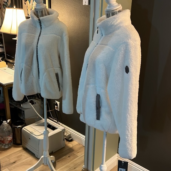 Free Country, XL white/cream fleece zip up - Picture 4 of 9